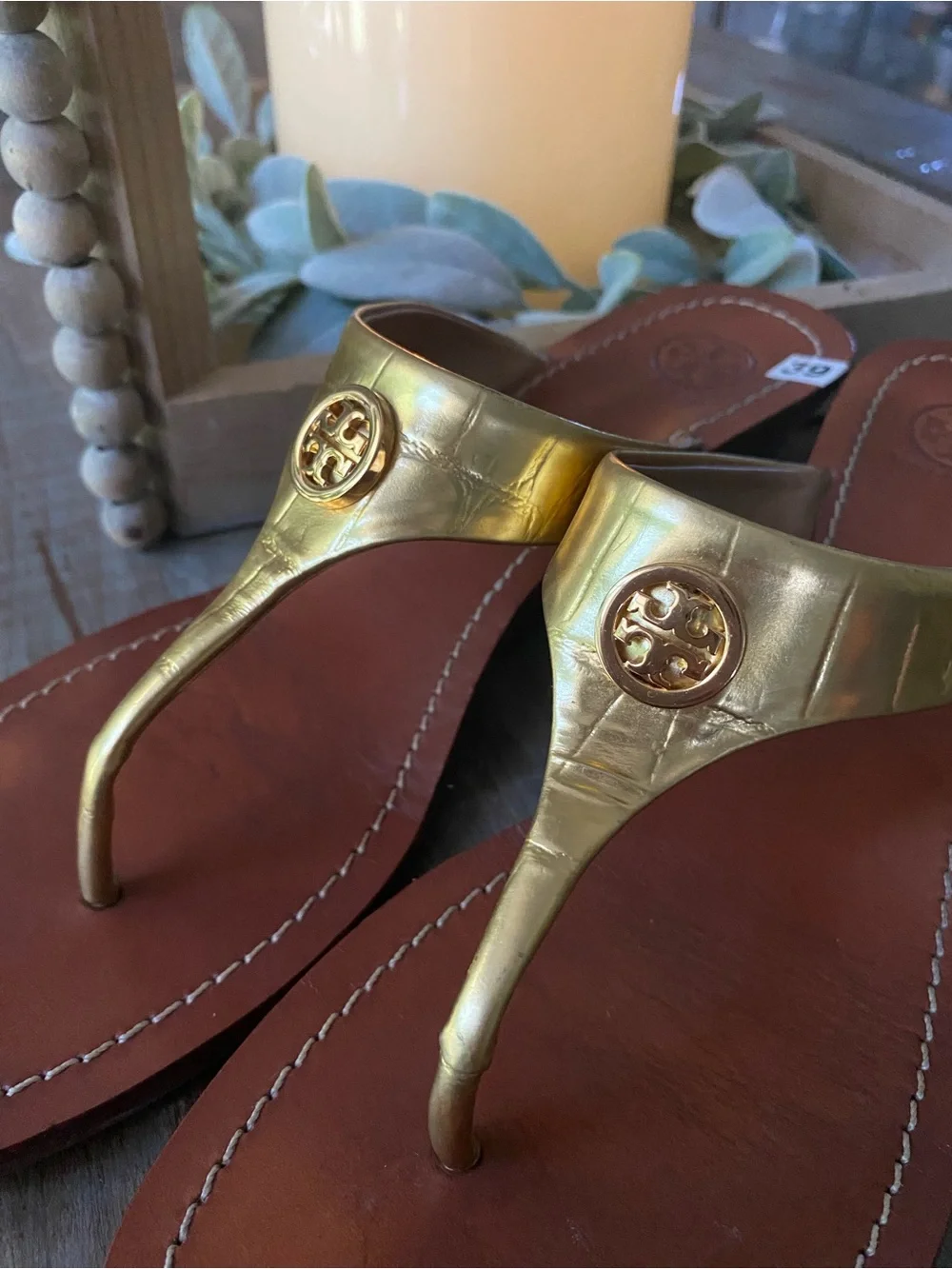 Tory Burch Cameron Wedge Logo Open Toe Thong Sandals Womens 10.5 Metallic Gold